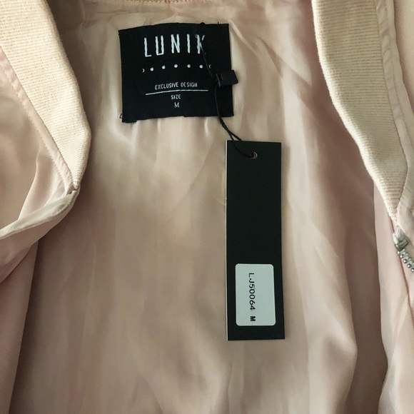 Jacket - Picture 2 of 5